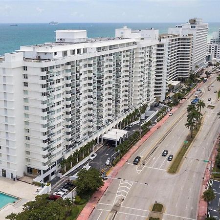Pavilion Beach Front Apartment With Balcony Miami Beach Exterior foto